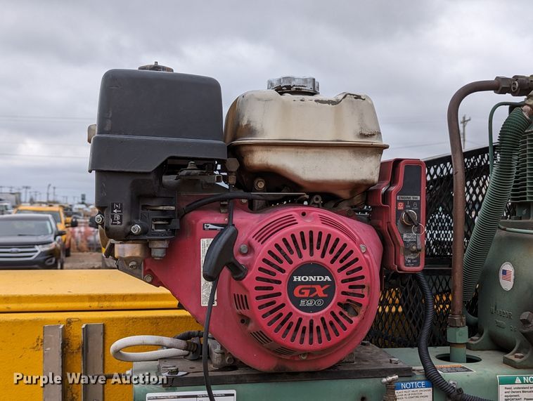 image for item LP9262 2016 Ford F350 Super Duty XL  utility bed pickup truck