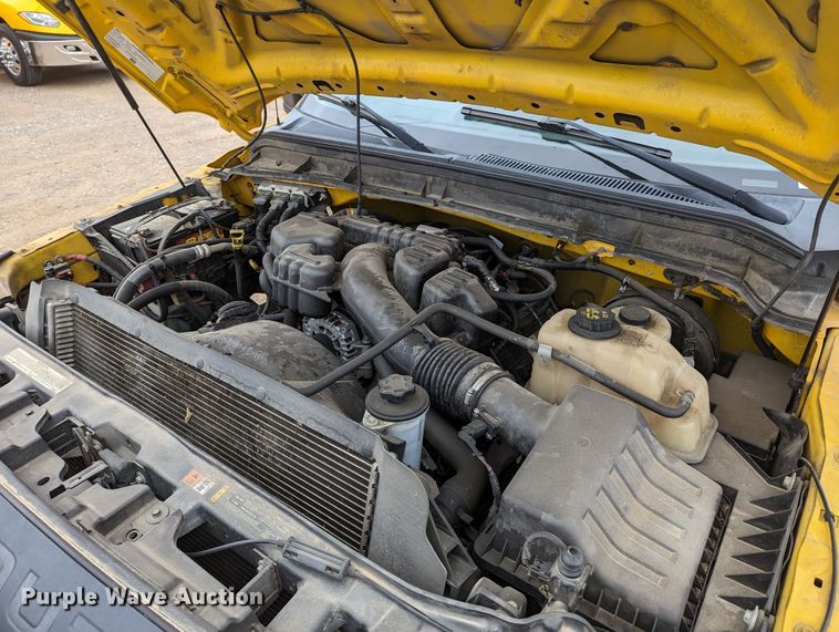 image for item LP9262 2016 Ford F350 Super Duty XL  utility bed pickup truck