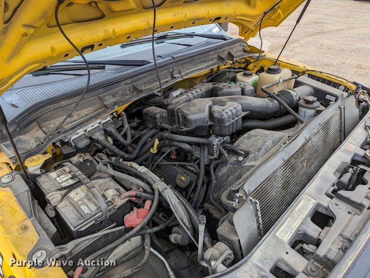 image for item LP9262 2016 Ford F350 Super Duty XL  utility bed pickup truck