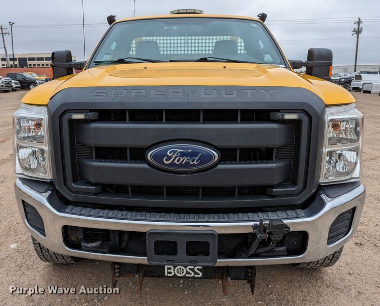 image for item LP9263 2016 Ford F350 Super Duty XL  utility bed pickup truck