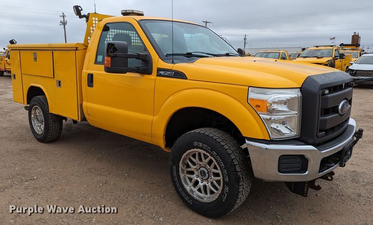 image for item LP9263 2016 Ford F350 Super Duty XL  utility bed pickup truck