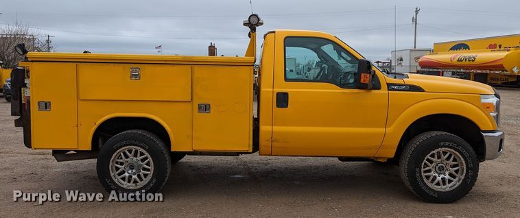 image for item LP9263 2016 Ford F350 Super Duty XL  utility bed pickup truck