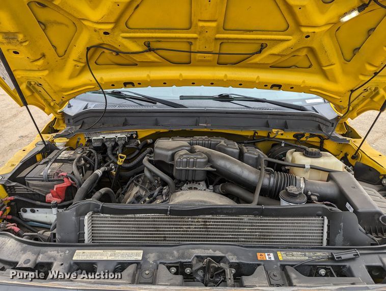 image for item LP9263 2016 Ford F350 Super Duty XL  utility bed pickup truck