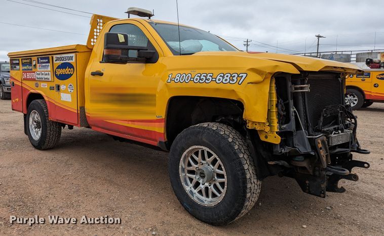 image for item LP9264 2017 Chevrolet Silverado 3500HD  utility bed pickup truck