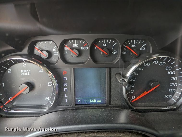 image for item LP9264 2017 Chevrolet Silverado 3500HD  utility bed pickup truck