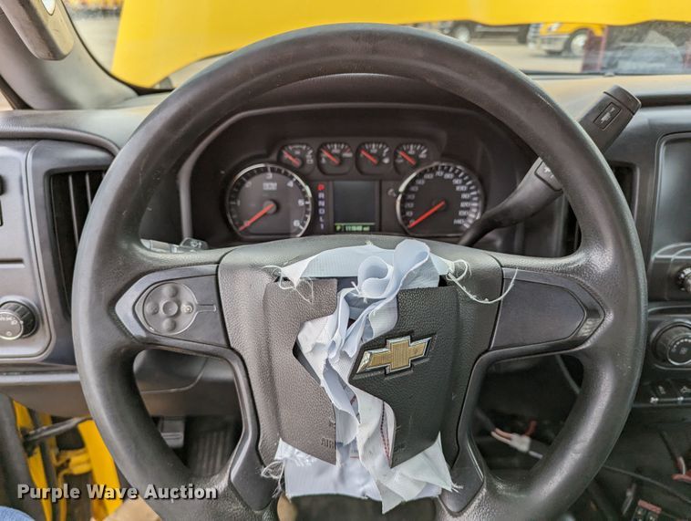 image for item LP9264 2017 Chevrolet Silverado 3500HD  utility bed pickup truck