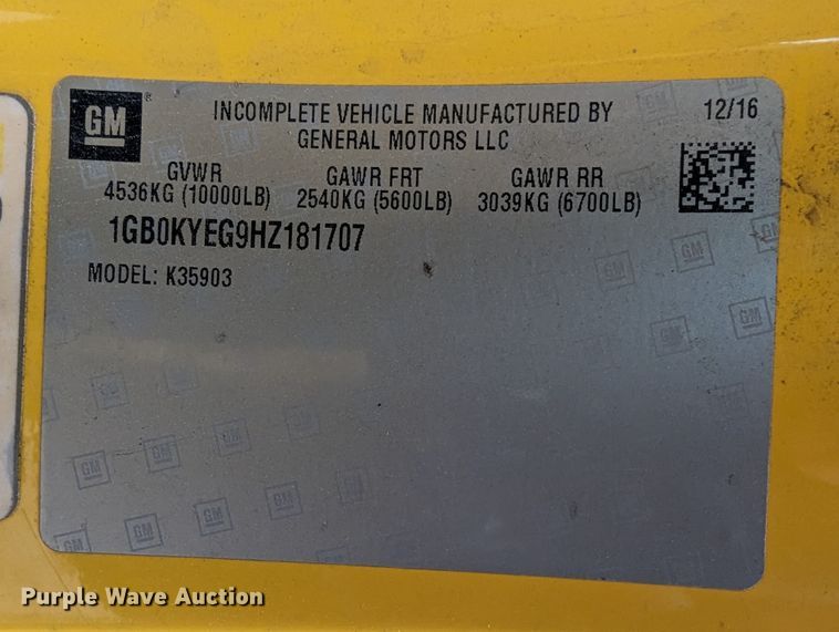 image for item LP9264 2017 Chevrolet Silverado 3500HD  utility bed pickup truck