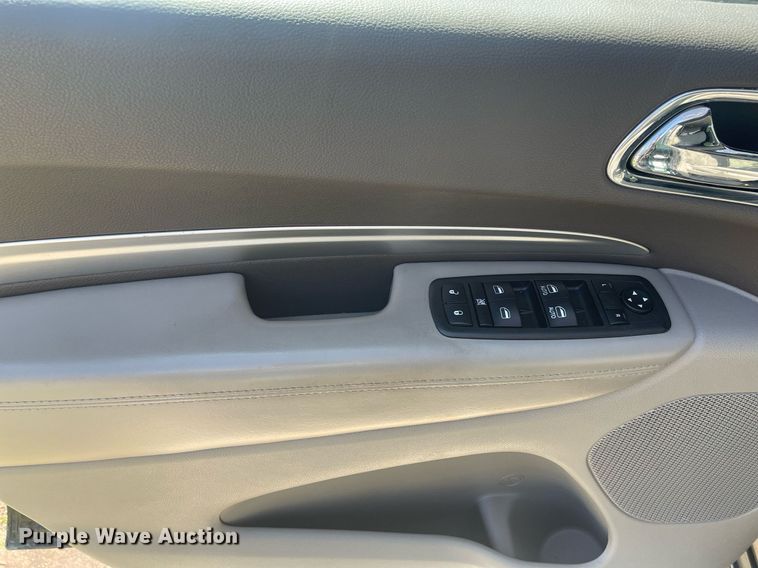 image for item LR9546 2011 Dodge Durango  SUV