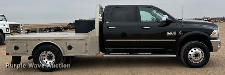 image for item LT9133 2018 Dodge Ram 3500  Crew Cab flatbed pickup truck