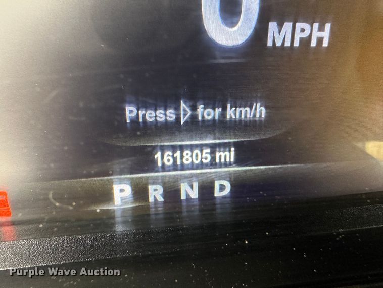 image for item LT9133 2018 Dodge Ram 3500  Crew Cab flatbed pickup truck