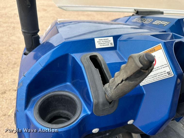 image for item LT9136 2013 Polaris Ranger Crew  utility vehicle