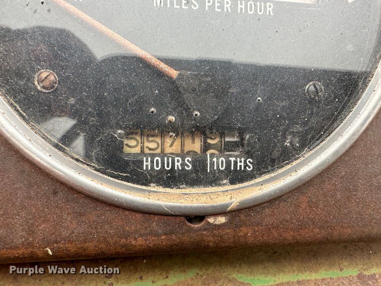 image for item LT9137 1961 John Deere 4010  tractor