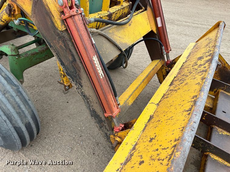 image for item LT9137 1961 John Deere 4010  tractor