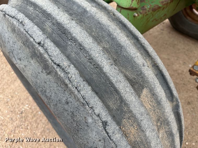 image for item LT9137 1961 John Deere 4010  tractor