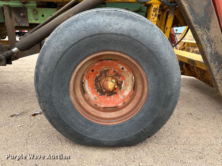 image for item LT9137 1961 John Deere 4010  tractor