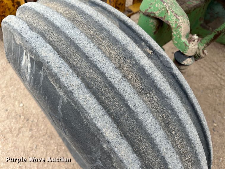 image for item LT9137 1961 John Deere 4010  tractor