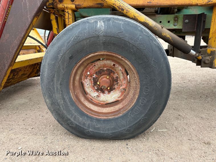 image for item LT9137 1961 John Deere 4010  tractor