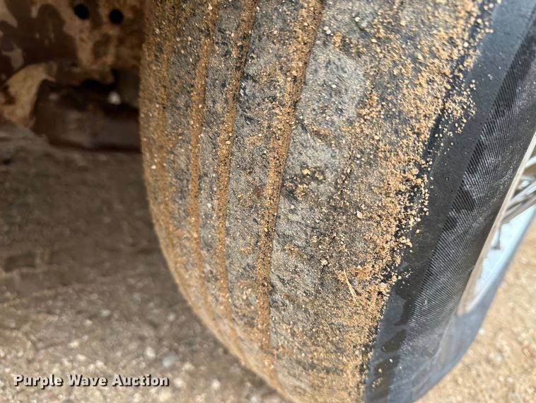 image for item LT9156 1985 Pontiac Parisienne