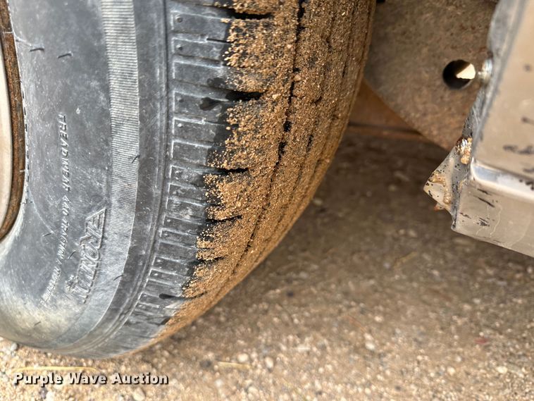 image for item LT9156 1985 Pontiac Parisienne