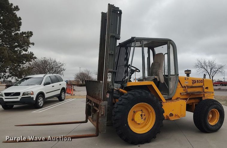 image for item LT9553 1996 JCB 930  forklift