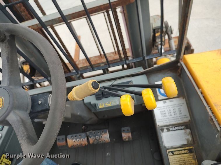 image for item LT9553 1996 JCB 930  forklift
