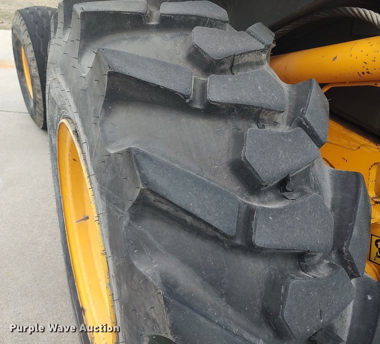 image for item LT9553 1996 JCB 930  forklift