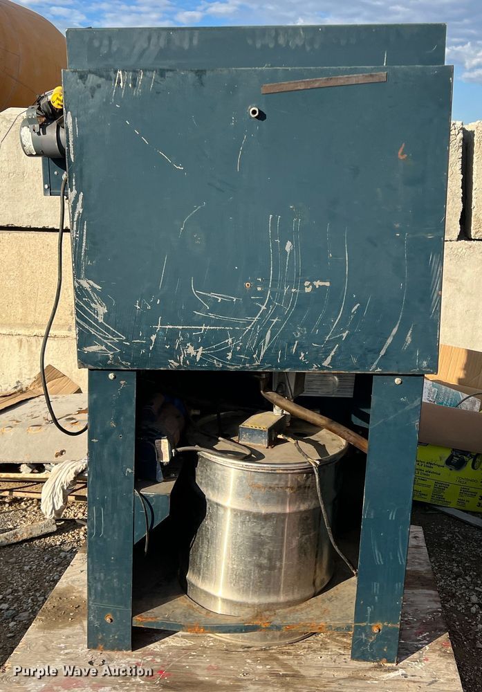 image for item LW9268 Graymills Tempest  sand blasting cabinet