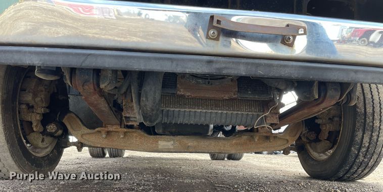 image for item MB9012 2008 Ford LCF  flatbed truck