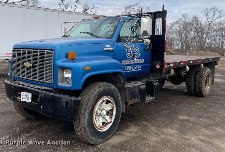 image for item MB9017 1996 Chevrolet Kodiak 5500  dump flatbed truck