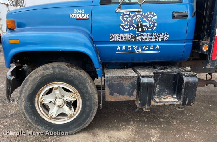 image for item MB9017 1996 Chevrolet Kodiak 5500  dump flatbed truck