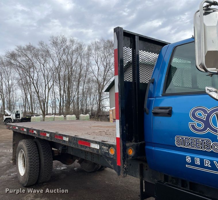 image for item MB9017 1996 Chevrolet Kodiak 5500  dump flatbed truck