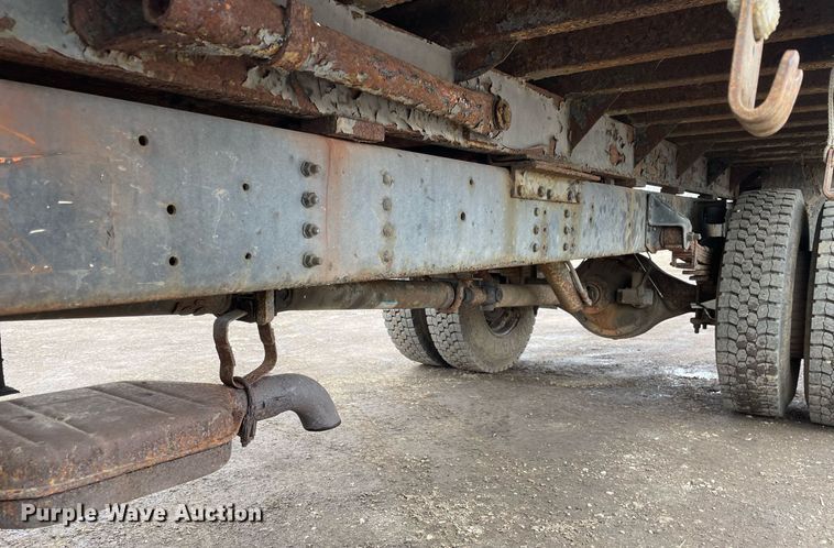 image for item MB9017 1996 Chevrolet Kodiak 5500  dump flatbed truck