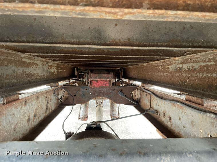 image for item MB9017 1996 Chevrolet Kodiak 5500  dump flatbed truck