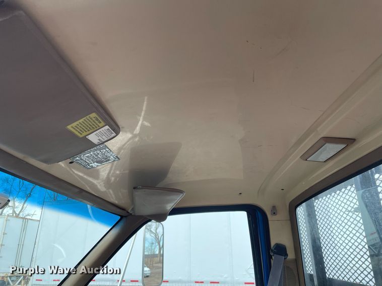 image for item MB9017 1996 Chevrolet Kodiak 5500  dump flatbed truck