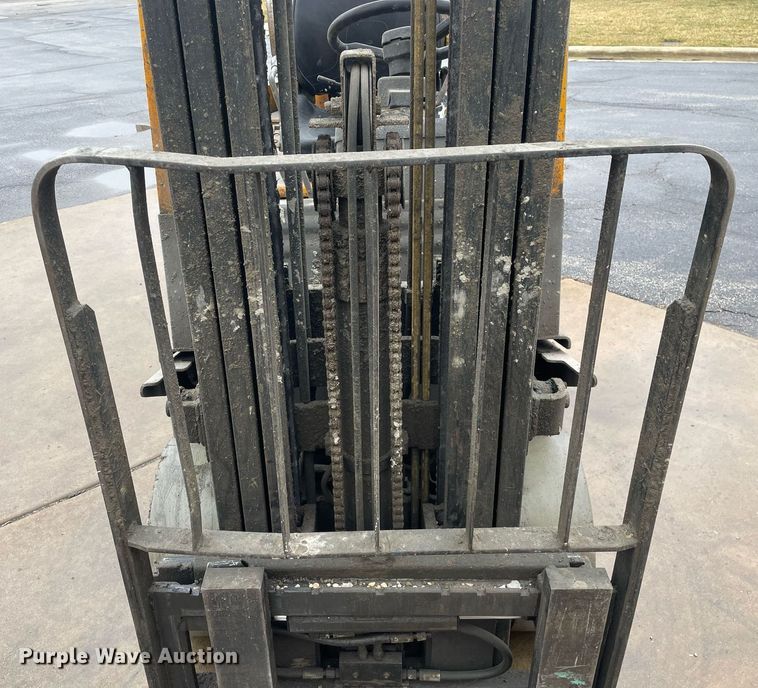 image for item MB9024 TCM FCG15  forklift