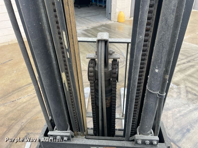 image for item MB9024 TCM FCG15  forklift