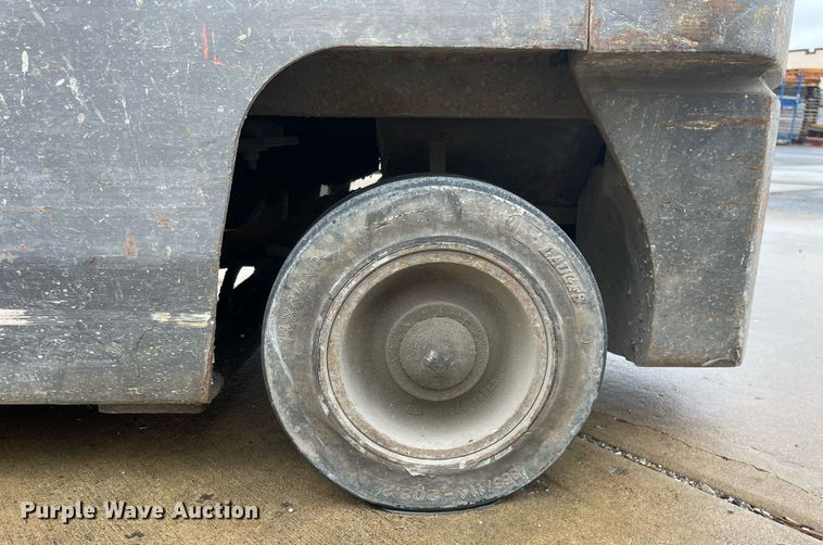 image for item MB9024 TCM FCG15  forklift