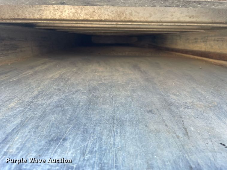 image for item MB9028 2011 Dodge Ram 4500HD  flatbed truck