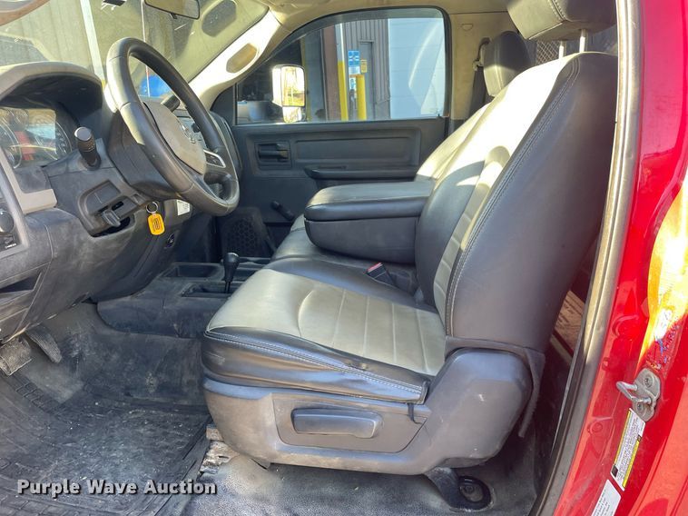 image for item MB9028 2011 Dodge Ram 4500HD  flatbed truck