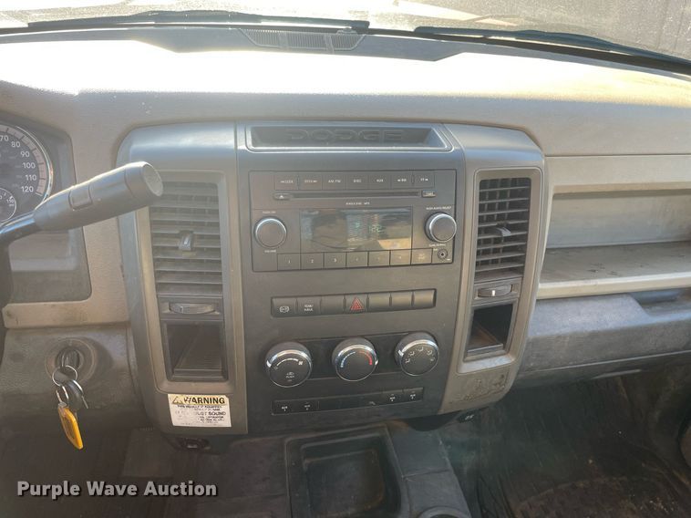 image for item MB9028 2011 Dodge Ram 4500HD  flatbed truck