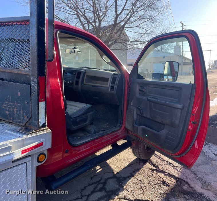 image for item MB9028 2011 Dodge Ram 4500HD  flatbed truck