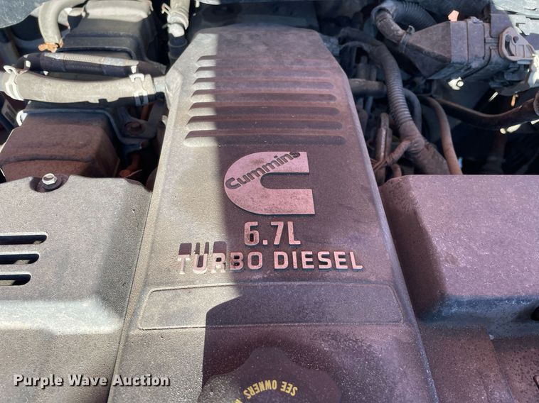 image for item MB9028 2011 Dodge Ram 4500HD  flatbed truck