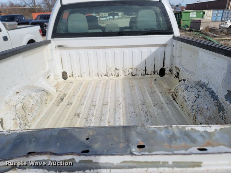 image for item MB9826 2014 Ford F150  SuperCrew pickup truck