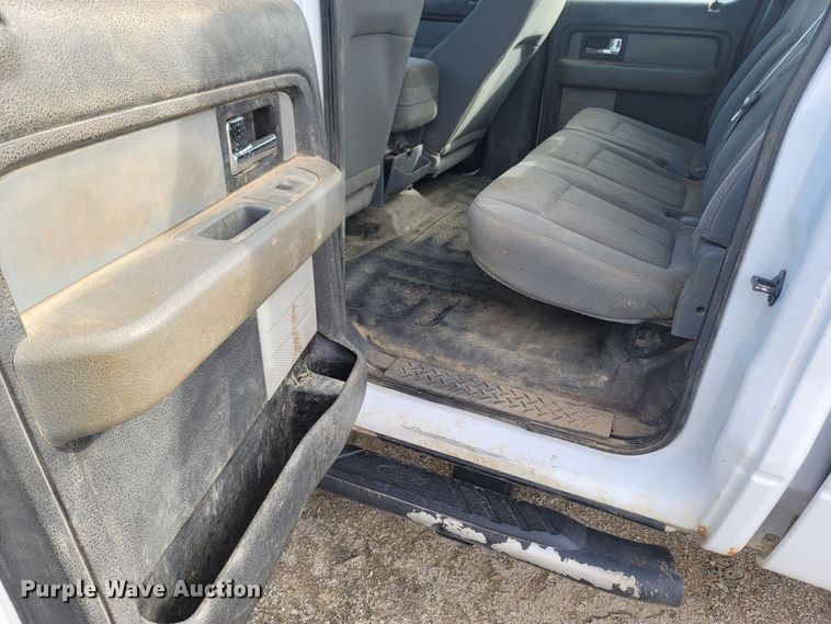 image for item MB9826 2014 Ford F150  SuperCrew pickup truck