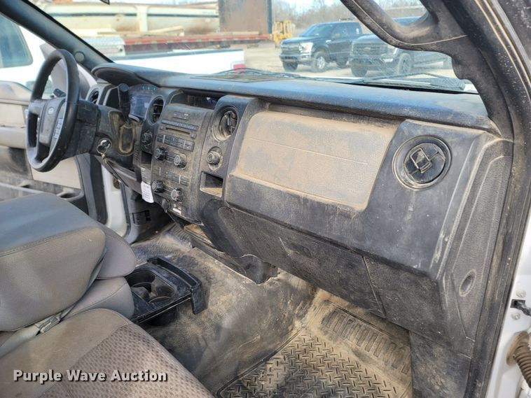 image for item MB9826 2014 Ford F150  SuperCrew pickup truck