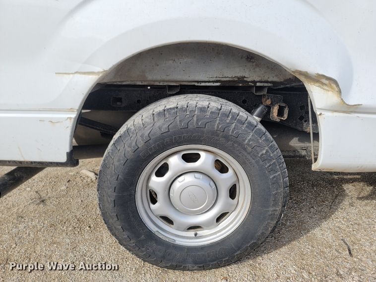 image for item MB9826 2014 Ford F150  SuperCrew pickup truck