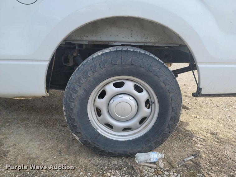 image for item MB9826 2014 Ford F150  SuperCrew pickup truck