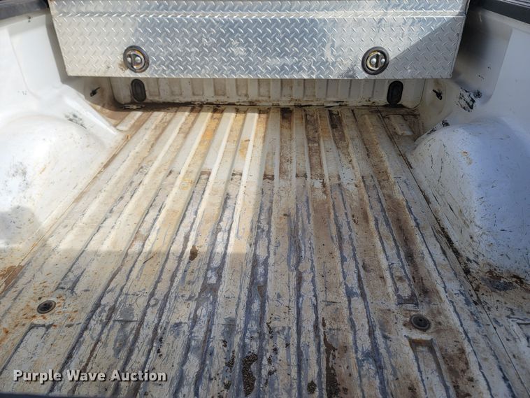 image for item MB9827 2013 Ford F150  SuperCrew pickup truck