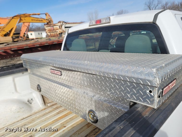 image for item MB9827 2013 Ford F150  SuperCrew pickup truck