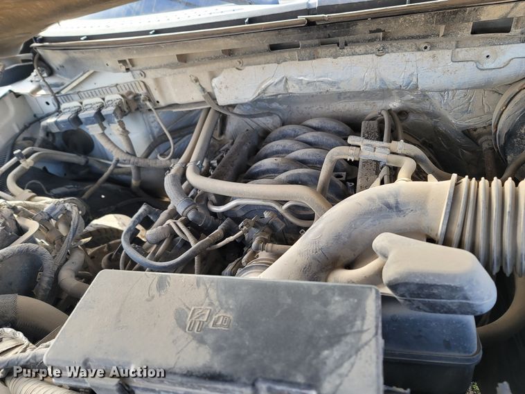 image for item MB9827 2013 Ford F150  SuperCrew pickup truck